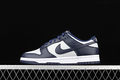 All Categories Nk SB Dunk Series Nk SB Dunk Low Low-top sneakers Nk SB Dunk Low "Georgetown Hoyas" white, gray and blue color SB smashed backboard fashion casual sneakers CW1590-004